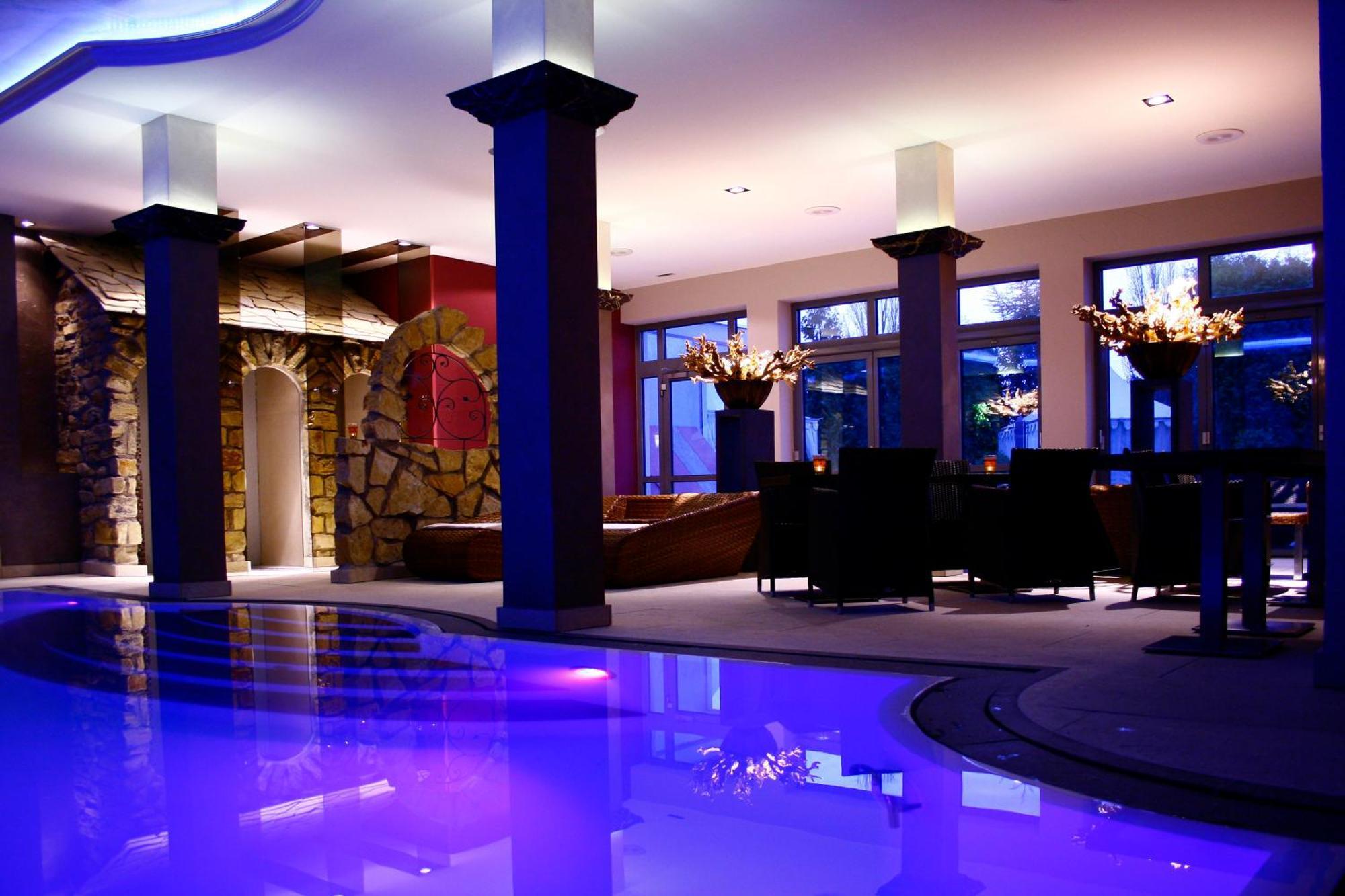 Der Heidehof Conference & Spa Resort Gaimersheim Konforlar fotoğraf